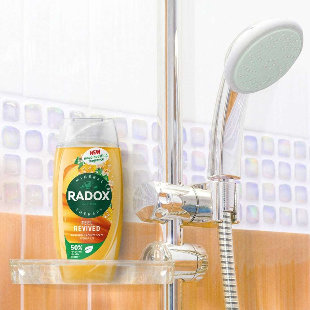 Radox Feel Revived Mandarin & Apricot Shower Gel 225ml