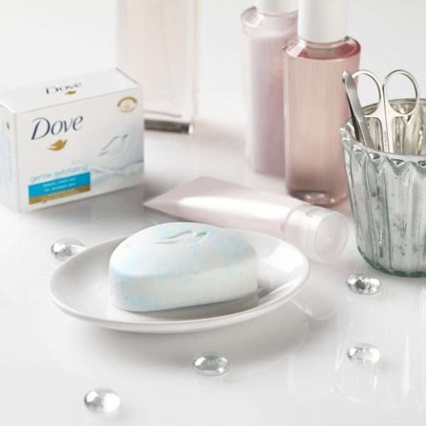 Dove Gentle Peeling Beauty Cream Bar 4 X 100 G – Sanfte Peeling-Seife Für Die Tägliche Reinigung
