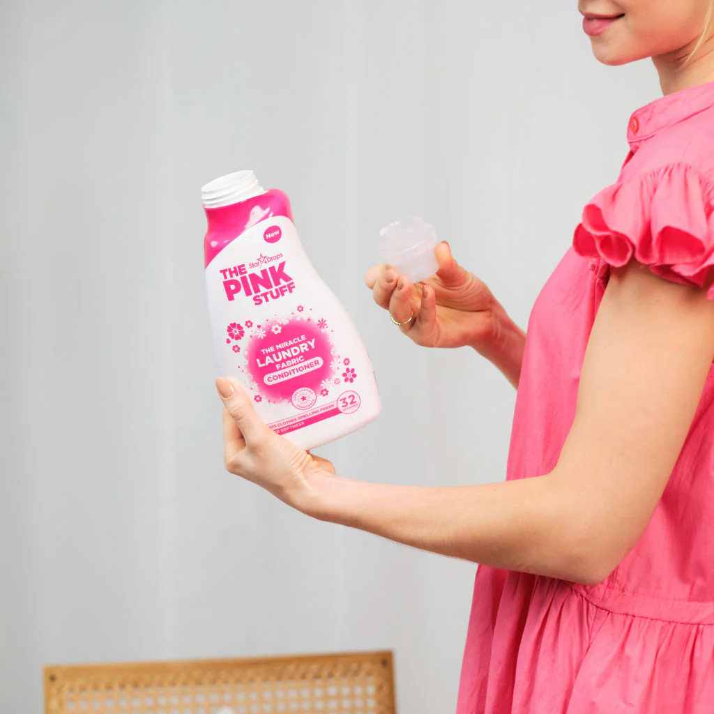 The Pink Stuff Miracle Laundry Fabric Conditioner 32 Washes 960ml