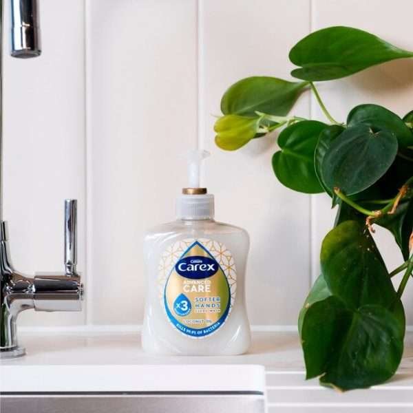 Carex Advanced Care Coconut Oil Handwash 250ml Carex Advanced Care Coconut Oil Handwash 250ml