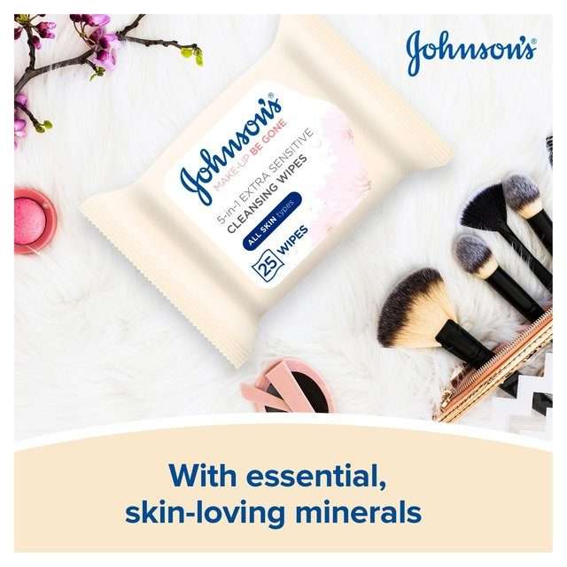 Johnson’s Make Up Be Gone Sensitive Wipes 25pk
