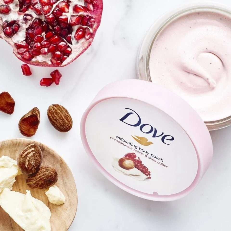 Dove Pomegranate Seeds & Shea Butter Body Scrub 225ml Dove Pomegranate Seeds & Shea Butter Body Scrub 225ml