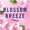 Febreze Blossom & Breeze Plug-In Refill 20ml Febreze Blossom & Breeze Plug-In Refill 20ml