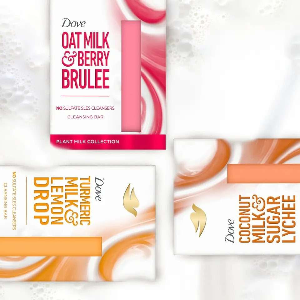 Dove Oat Milk & Berry Brûlée Beauty Cream Bar Soap 141g Dove Oat Milk & Berry Brûlée Beauty Cream Bar Soap 141g